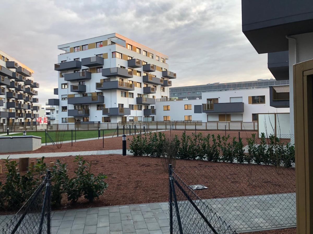 Neubau Wohnung Stadlau Wien Exterior foto
